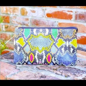 Snake Multi Graffiti